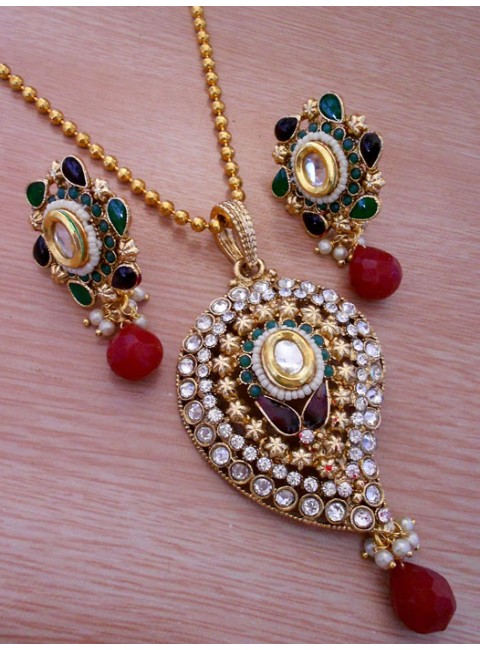 Polki Pendant Set